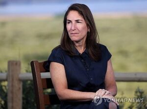 클리블랜드 연은총재 봄까지 금리동결 시사