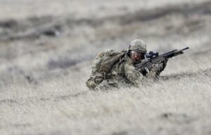 영국, 25세 미만 청년 대상 1년간 유급 군 체험 프로그램 도입