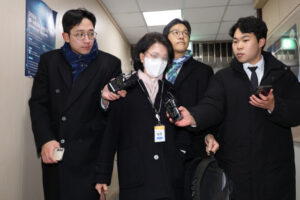 경찰, 통일교 자금관리책 조사에 속도