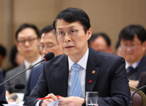 원안위, 원전 9기 계속운전 심사와 SMR 규제체계 마련