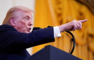 트럼프, 베네수엘라 해상 전면 봉쇄